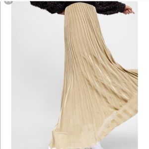Zara Limited Edition Metallic Knit skirt